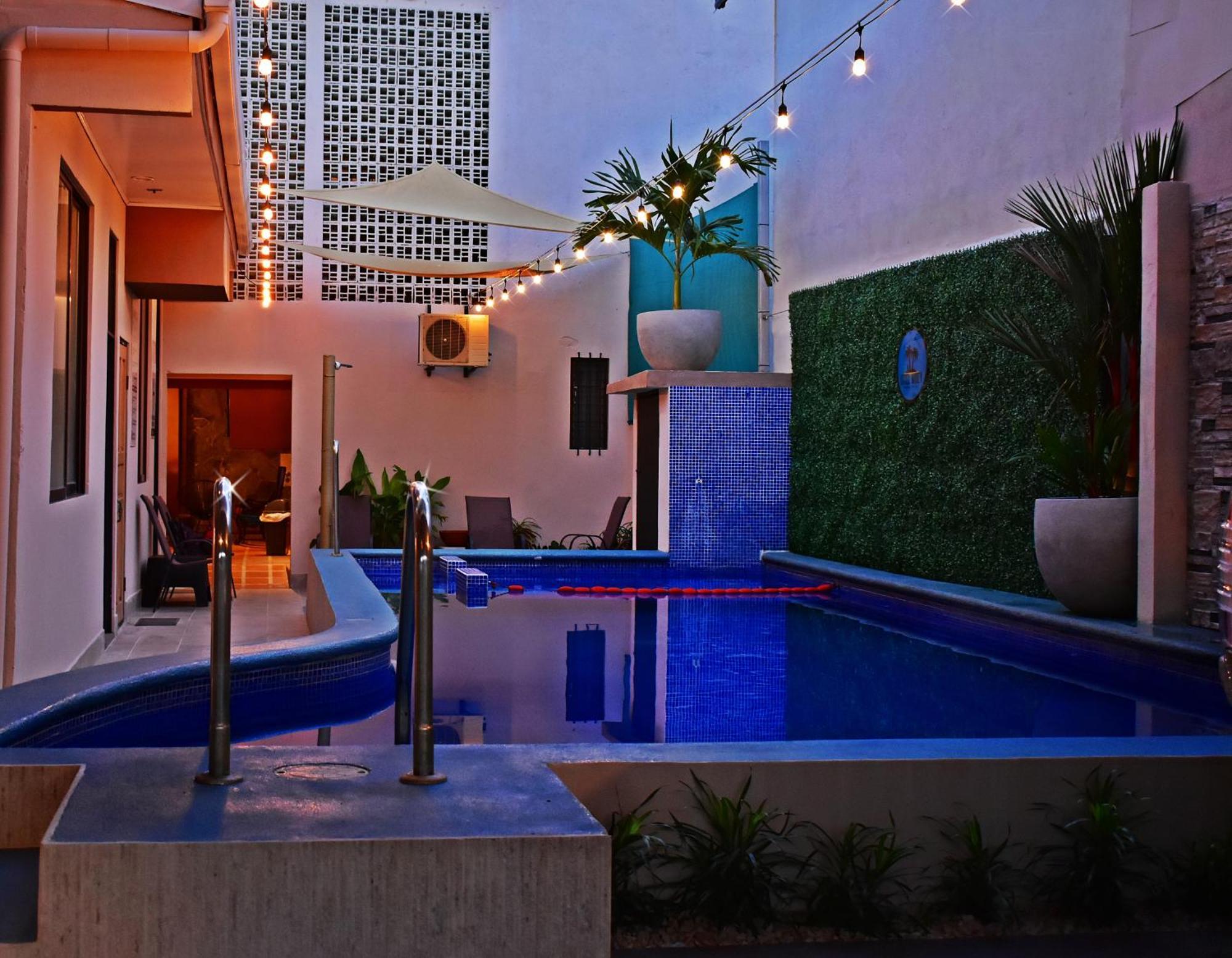 Hotel Cabinas Midey Пунтаренас Экстерьер фото