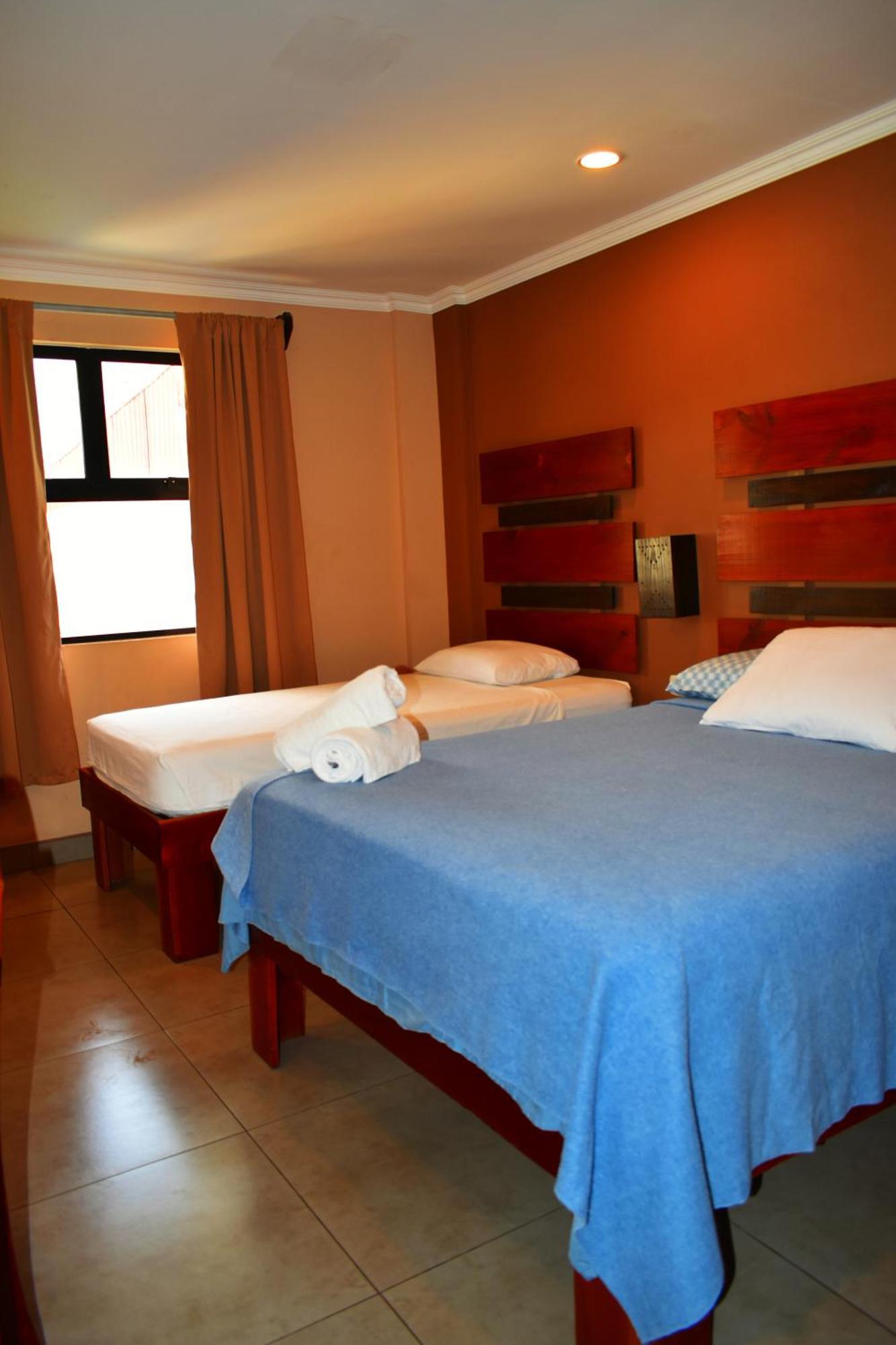 Hotel Cabinas Midey Пунтаренас Экстерьер фото